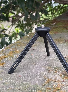 新款mini三脚架灰色露营灯1/4螺纹支架桌面三脚架迷你支架户外