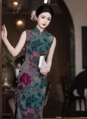 紫色无袖国风新中式长款改良旗袍2026新款年轻款女复古修身春夏季