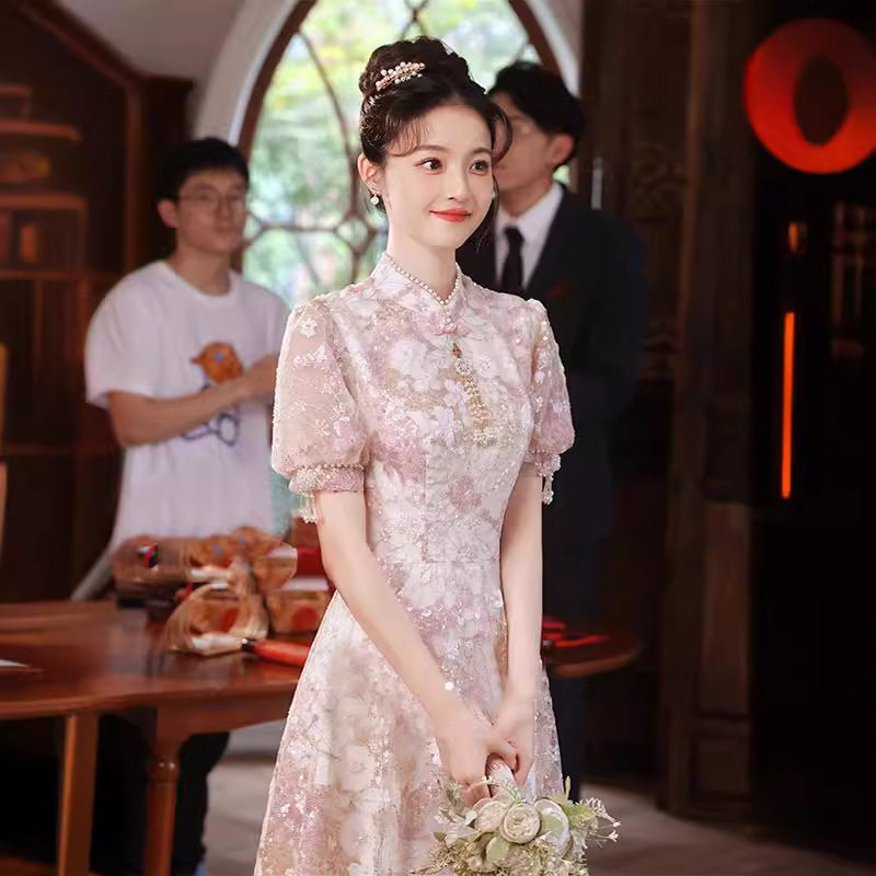新中式敬酒服新娘2025新款秋冬改良旗袍粉色结婚订婚礼服连衣裙