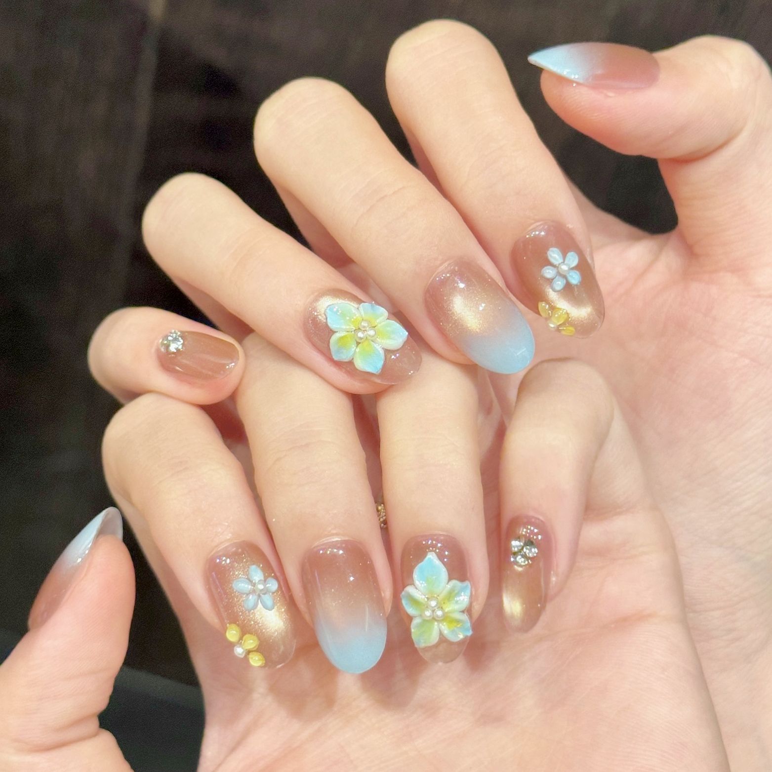晴海花屿渐变清透蓝调立体手工浮雕花春夏手工美甲假指甲