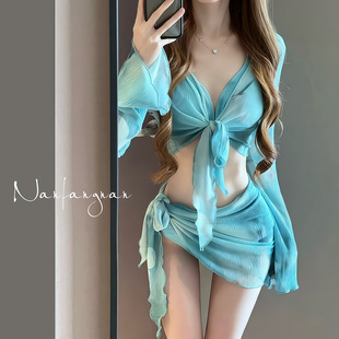 成人泳衣女款 高级感泡温泉性感少女风纯欲度假甜美游泳馆 2026新款