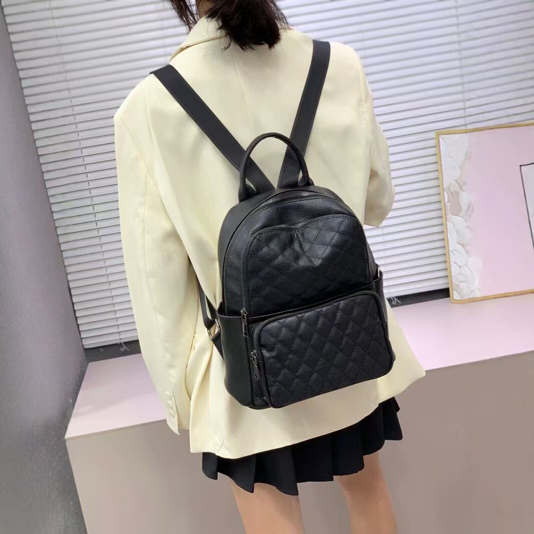yuqixuan真皮双菱格女士双肩包女学生背包书包头层牛皮旅行休闲包