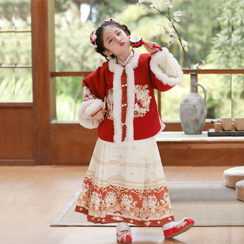 女童汉服冬季儿童加厚拜年服保暖中国风古装超仙唐装马面裙新年冬