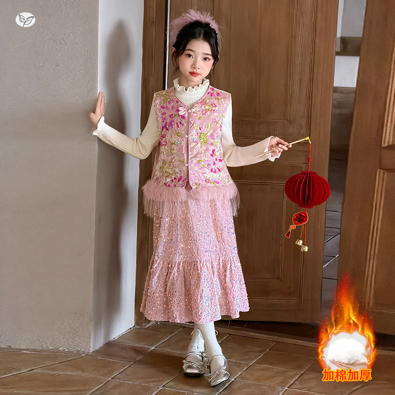 女童风马甲套装2025冬季新款加厚亮片半身裙三件套中大童拜年服，童装休闲套装，祺儿童装