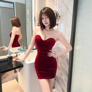 丝绒抹胸小短裙夜场深V性感漏胸包臀显瘦连衣裙ktv佳丽气质小礼服