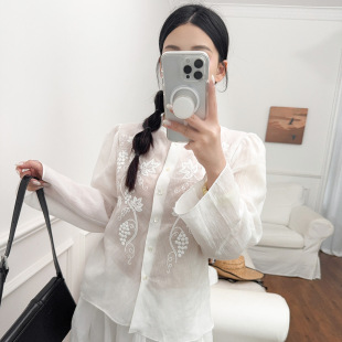 2026夏季新款刺绣苎麻衬衫白色镂空葡萄中式女衬衣圆领重工排扣