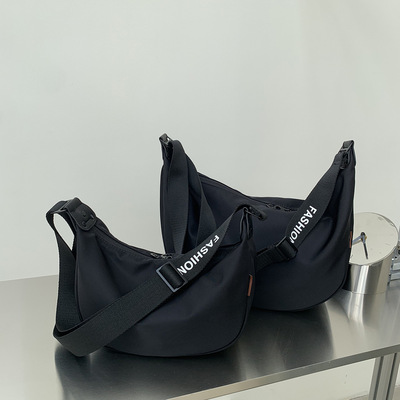 GW休闲包包女春夏新款大容量宽肩带斜挎包尼龙布大容量肩包潮