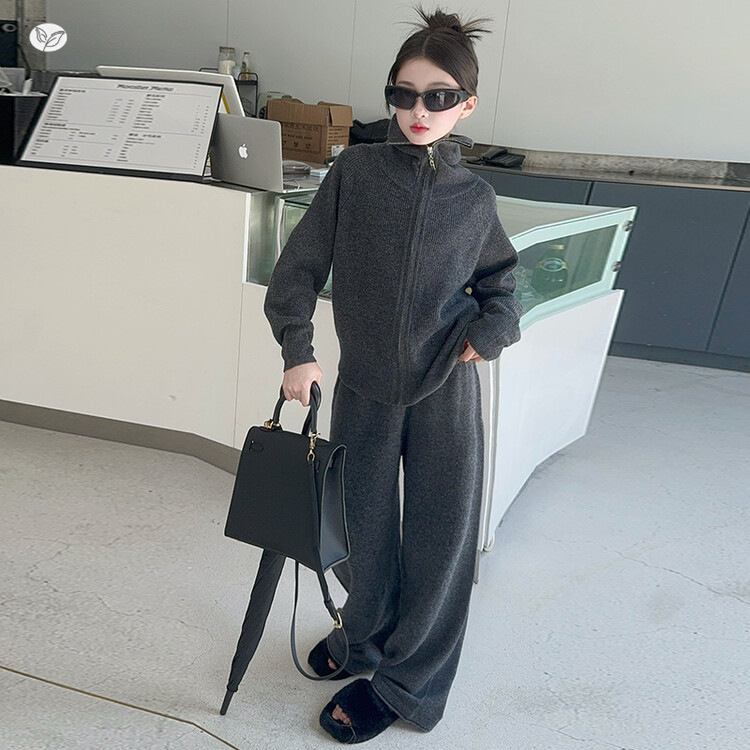 女童2025年秋季新款韩版毛线针织套装女孩春秋翻领套头毛衣阔腿裤，童装休闲套装，祺儿童装