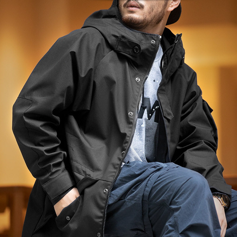 马登工装 美式休闲户外运动连帽机能外套抽绳黑色尼龙夹克风衣男