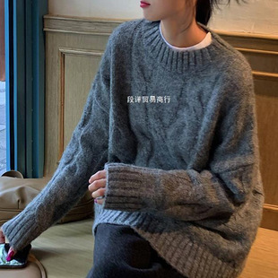 日系毛衣女灰色粗毛线麻花套头新款秋冬2023年外穿宽松慵懒风加厚