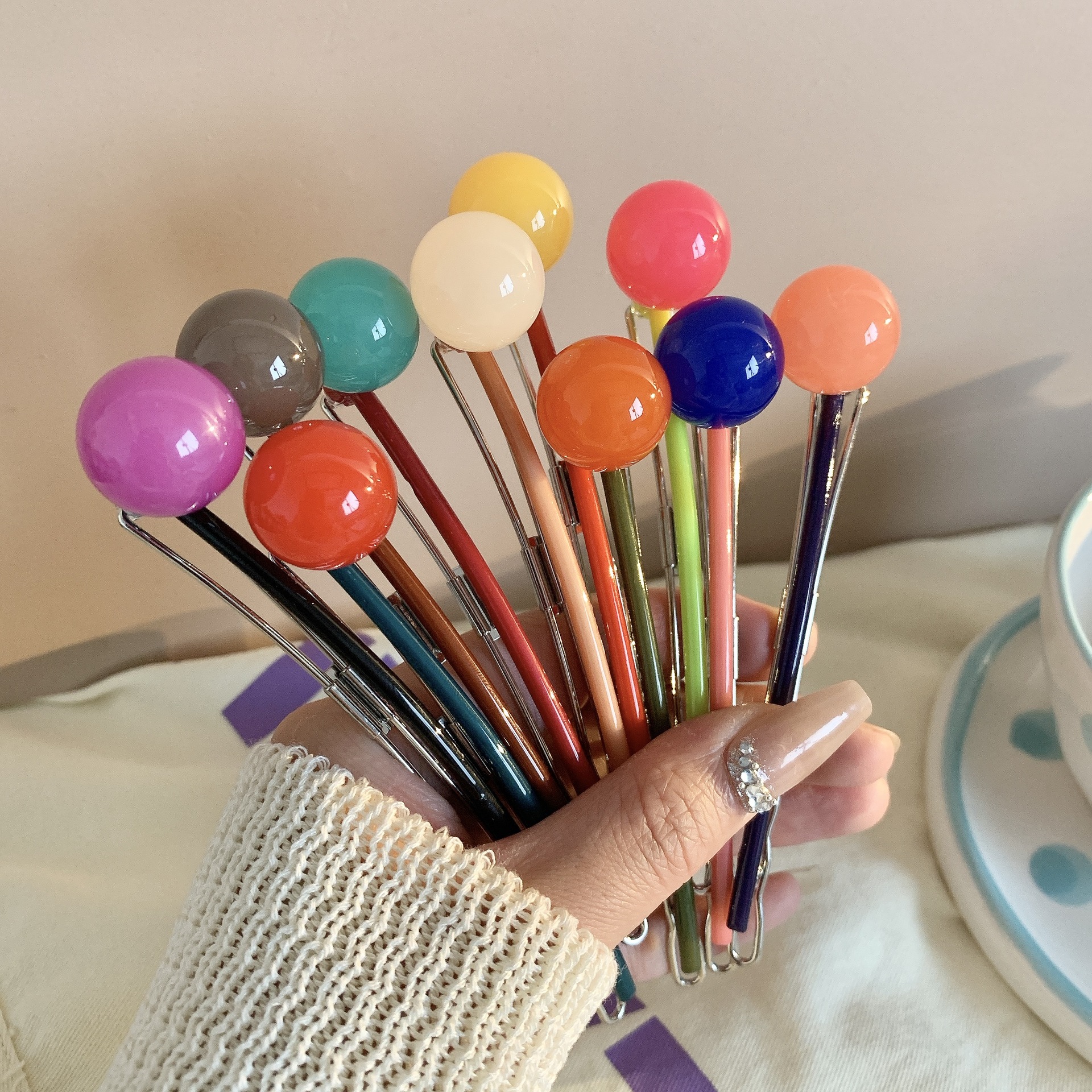 圆球一字夹棒棒糖后脑勺发夹2023年新款潮亚克力发饰发卡夹子头饰