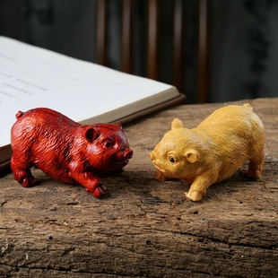 南美黄杨小猪猪手把件紫檀可爱小福猪文玩公桌木制工艺品摆件