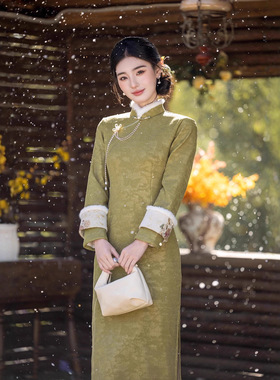 绿色旗袍冬季加绒加厚日常新中式国风连衣裙2025新款端冬装