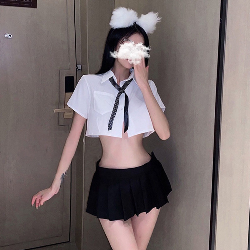 jk走光超露半身超短裙没有内衬睡裙