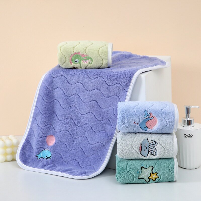 珊瑚绒毛巾刺绣水纹海洋儿童巾家用卡通可爱小面巾吸水洗脸巾