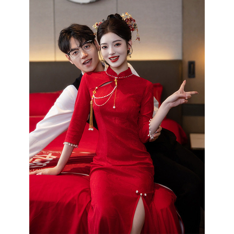 鱼尾敬酒服新娘旗袍小个子酒红色2024新款订婚礼服裙新中式结婚女