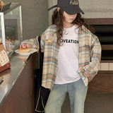 浅黄色格子衬衫+蓝色牛仔裤 浅黄色格子衬衫+蓝色牛仔裤