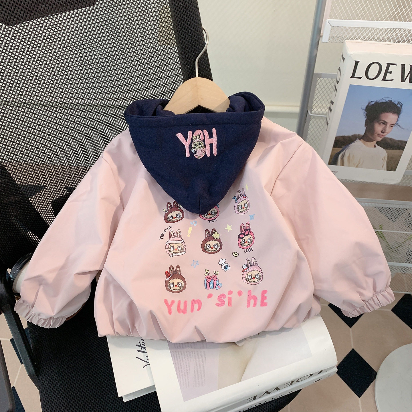 女童外套拉布布春秋装洋气2026新款女宝小童韩版春款连帽开衫上衣