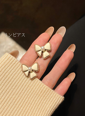 S925银针撞色蝴蝶结耳钉女秋冬耳环2021新潮小众设计时尚百搭C646