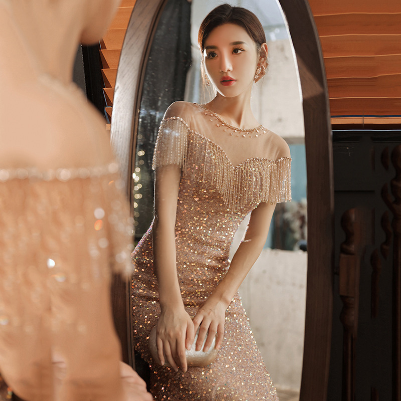 亮片礼服裙女2025新款欧美气质年会主持人长款鱼尾流苏宴会晚礼服