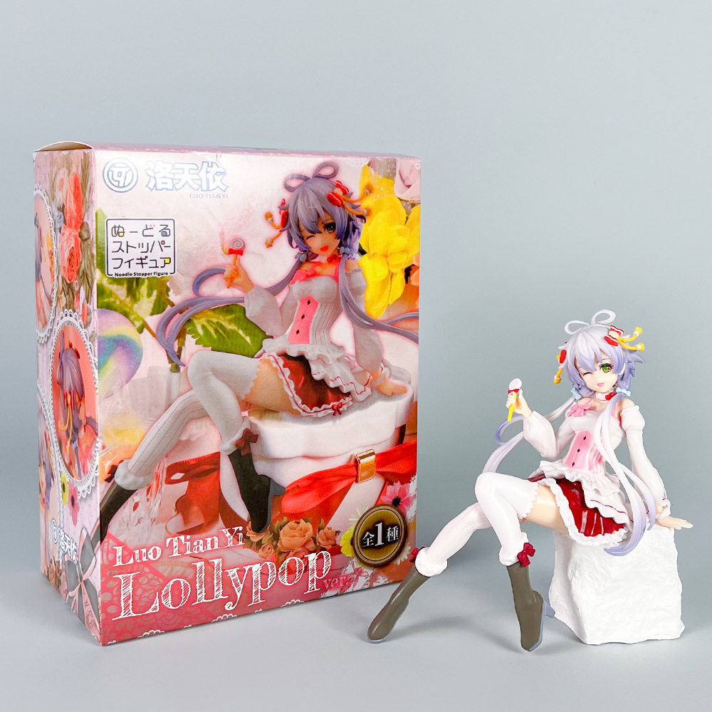 洛天依坐姿压泡面虚拟歌手 美女二次元手动漫 景品桌面装饰模型