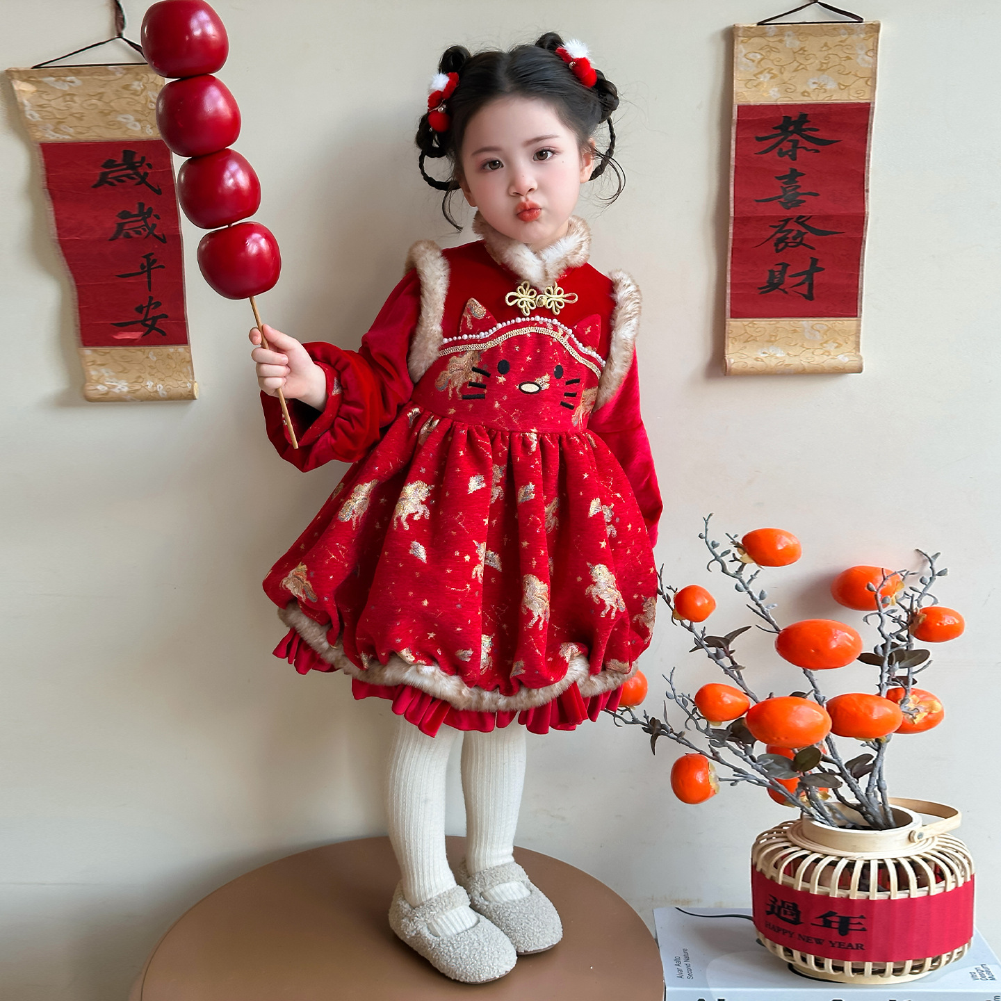 女小童马年拜年服冬季新款洋气儿童加绒加厚保暖连衣裙新年公主裙，童装连衣裙，祺妙童装