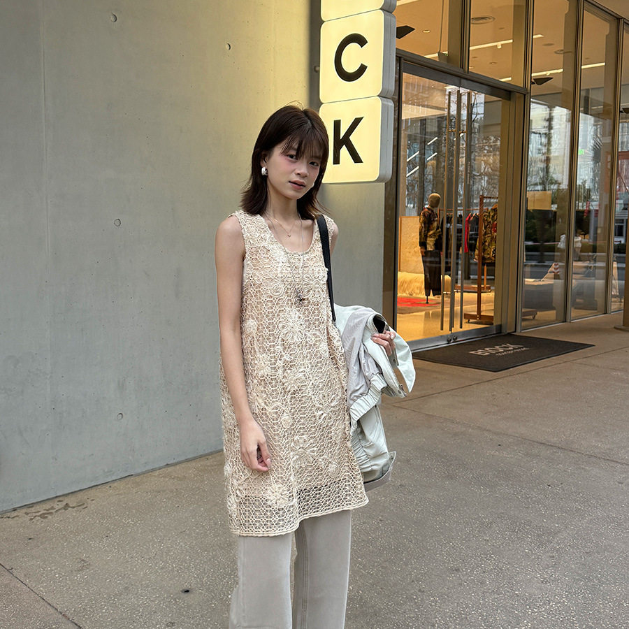 春夏新款韩系镂空钩花背心裙女2026时尚洋气叠穿无袖裙子上衣