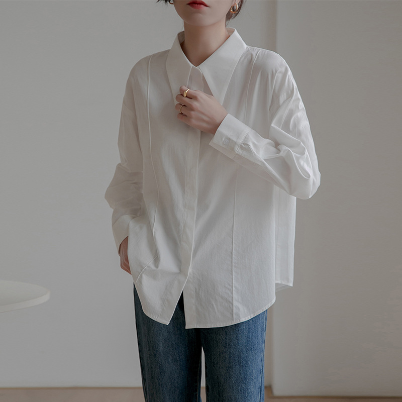 2024春季尖领衬衫女设计感小众法式上衣宽松休闲衬衣女长袖