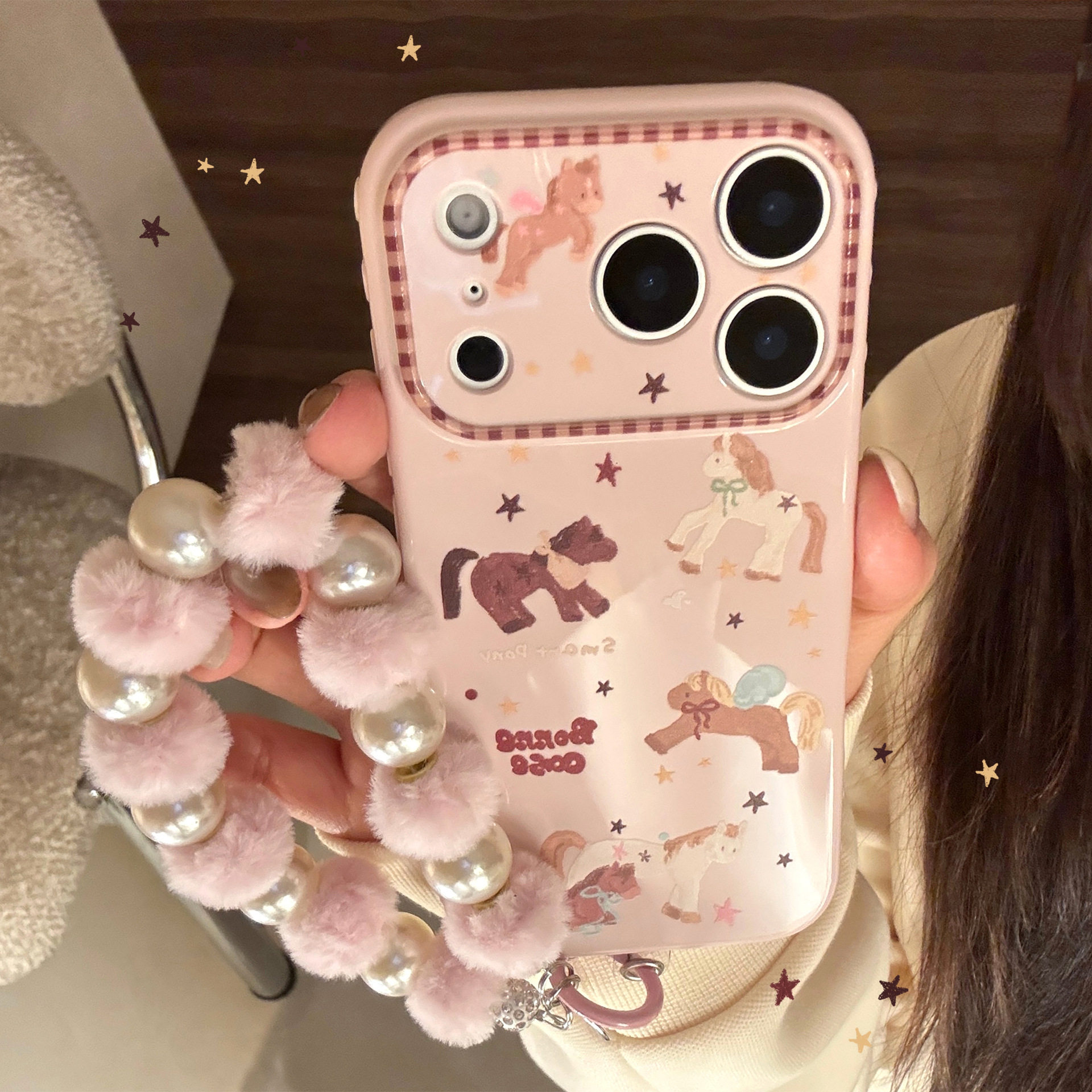 iphone17小马手机壳珍珠手链