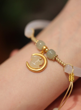 玉髓美人镯海棠独立设计