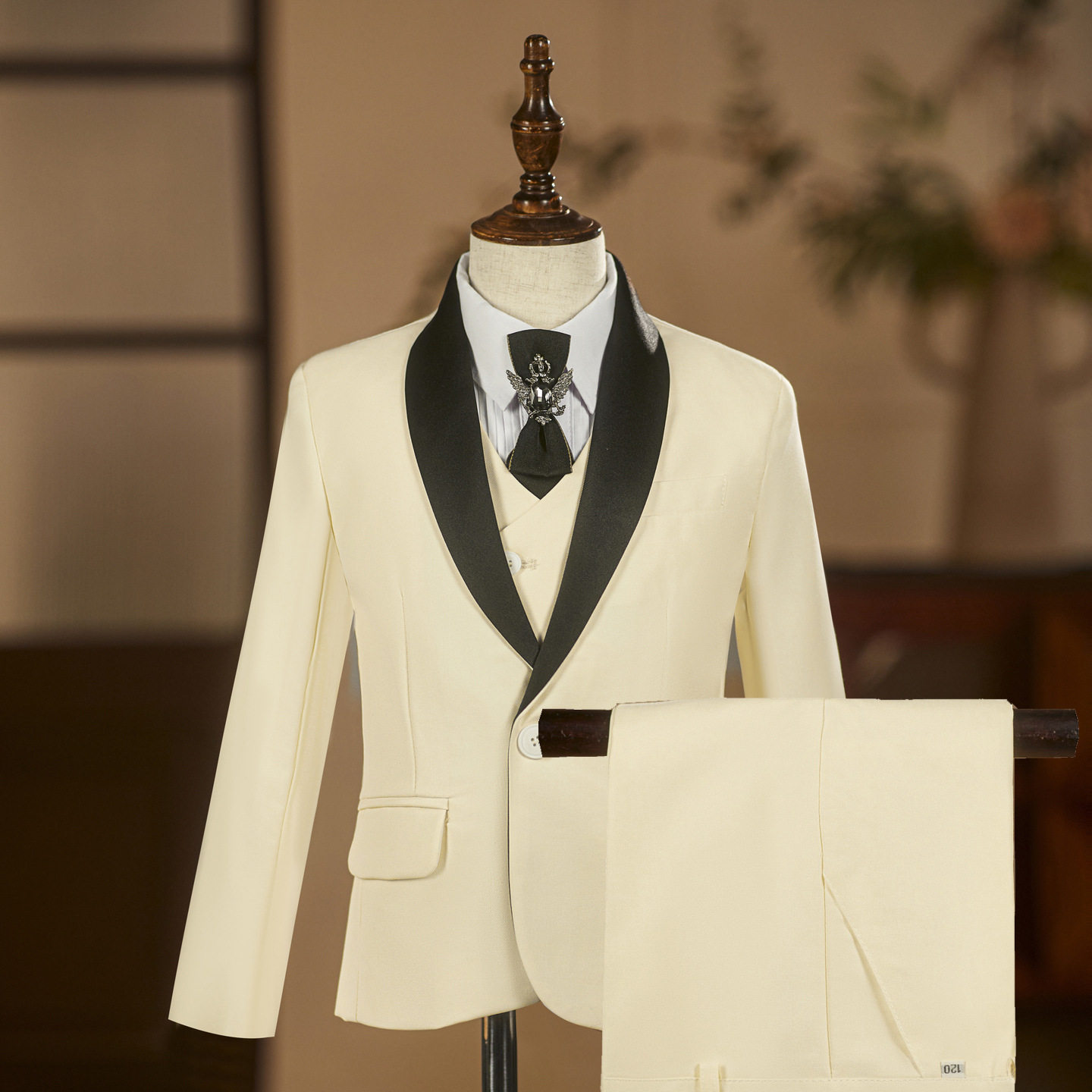男儿童浅色西装马甲礼服演出西服图片