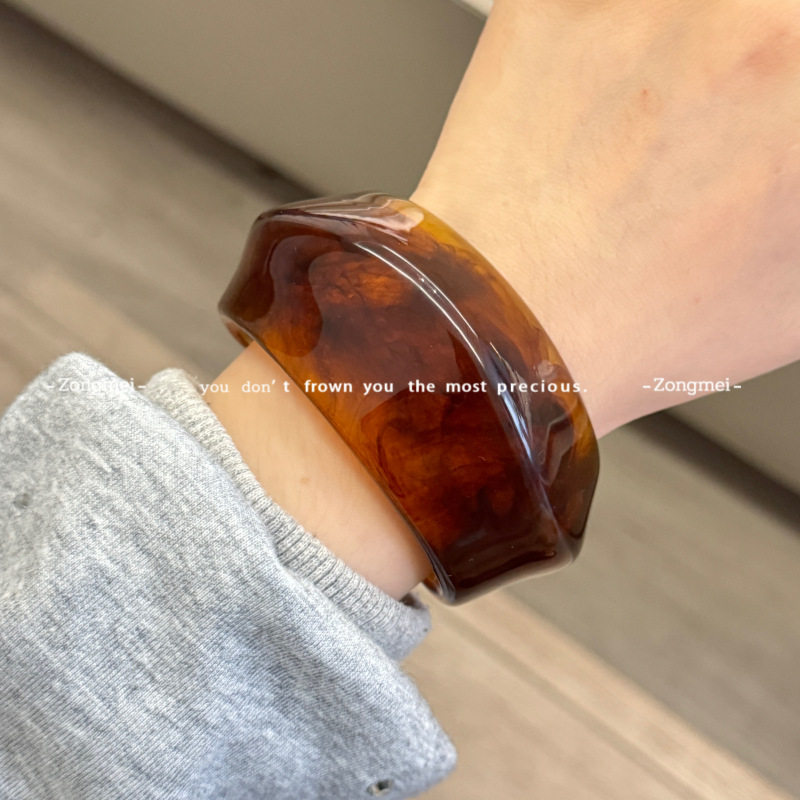文艺个性冷淡风手环女极简chic亚克力大理石纹复古酷开口手链手镯