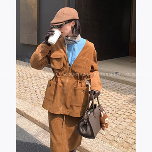 翡格依设计感复古鹿皮绒V领叠穿抽绳收腰工装上衣外套女秋中长款