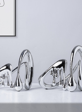 现轻奢创意抽象银色电镀竖琴琵琶音符流体树脂工艺品摆件饰品