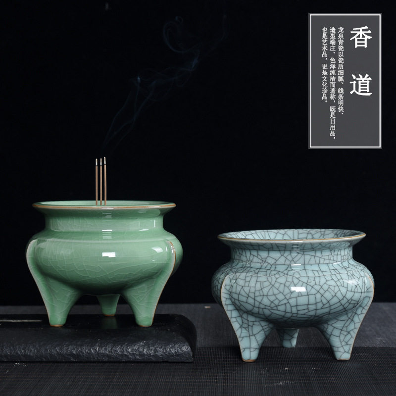 龙泉佛具青瓷香炉鼎供佛祭祀脚三足鬲式炉家用供奉插香祭拜用品