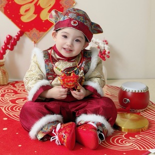 儿童唐装冬装抓周礼服秋冬加厚婴幼儿百天庆生套装冠衣宝宝拜年服