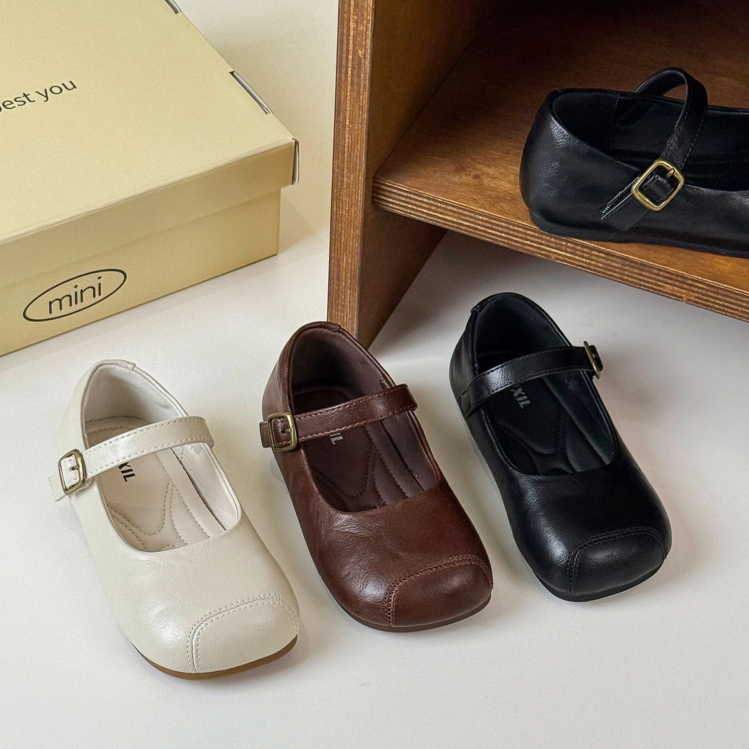 女童皮鞋2025年春季新款儿童鞋子韩版百搭方口鞋复古时尚奶奶鞋,童鞋/婴儿鞋/亲子鞋,皮鞋,淘宝优惠券,粉丝福利购,淘宝优惠卷