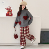 女童2025年冬季新款爱心手工毛球毛衣女孩宽松修身加绒保暖针织衫，童装毛衣，祺儿童装