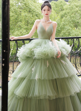 绿色晚礼服裙女宴会轻奢级感吊带公主蛋糕裙小众端法式轻婚纱