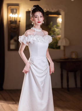 敬酒服新娘2026新款端轻奢小众白色订婚宴晚礼服裙级感主持人