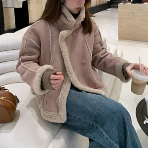 粉色羊羔毛外套女焦糖鹿皮绒机车服秋冬短款小个子皮毛一体上衣新