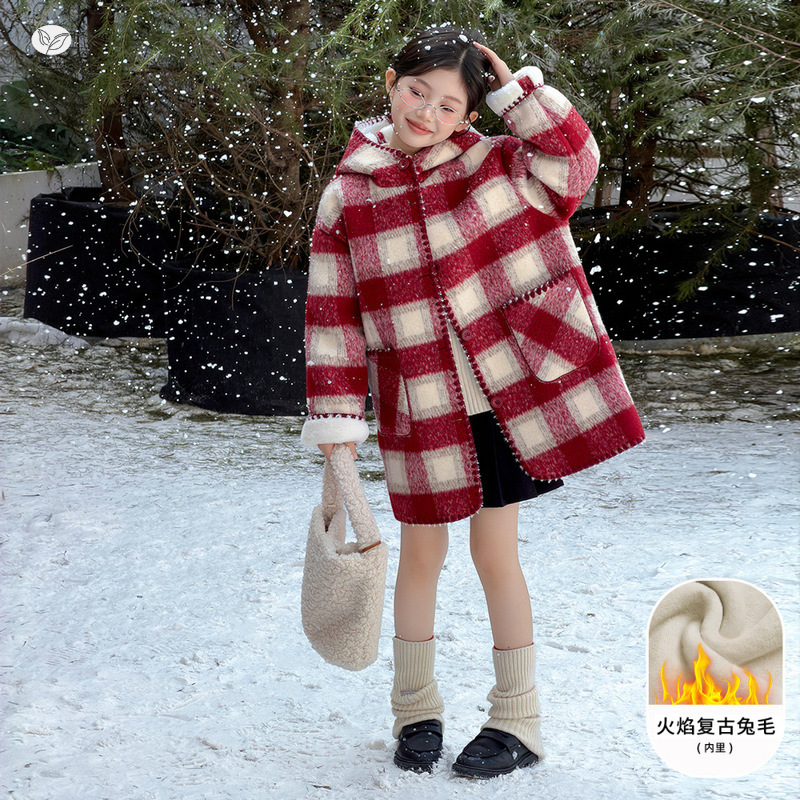 女童加绒加厚外套2025冬季新款格子连帽呢大衣中大童时髦保暖棉衣，童装外套，祺儿童装