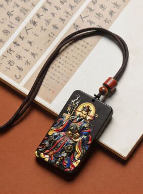 沉香吊坠无事牌雷祖彩绘木牌挂饰仿沉香木文创个性化木质工艺品
