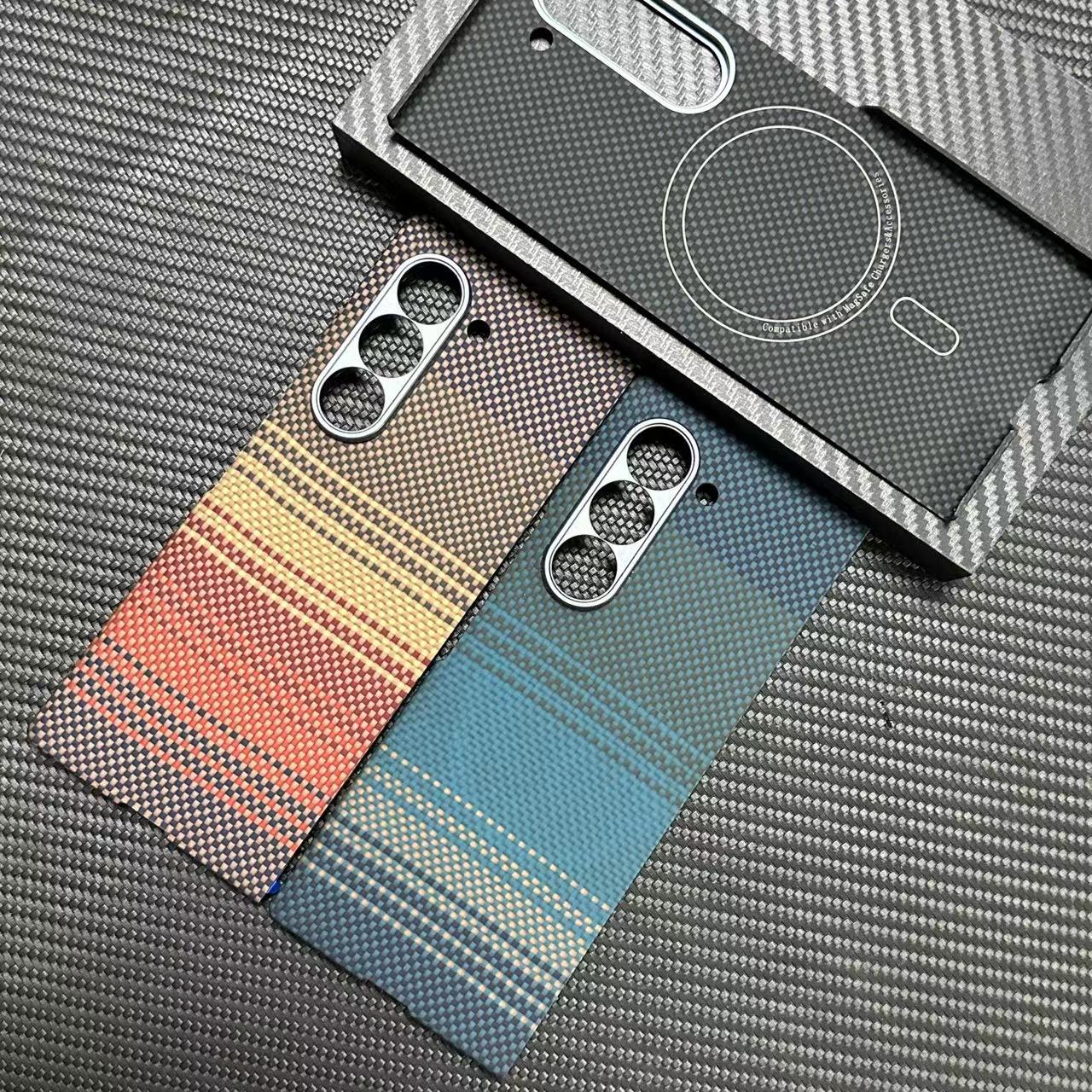 日落黄昏适用于三星zfold6凯夫拉芳纶纤维材质浮织工艺手机壳磁吸