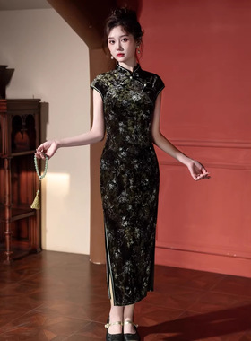 老上海传统金丝绒绿色旗袍女中国年轻款端优雅气质日常走秀演出