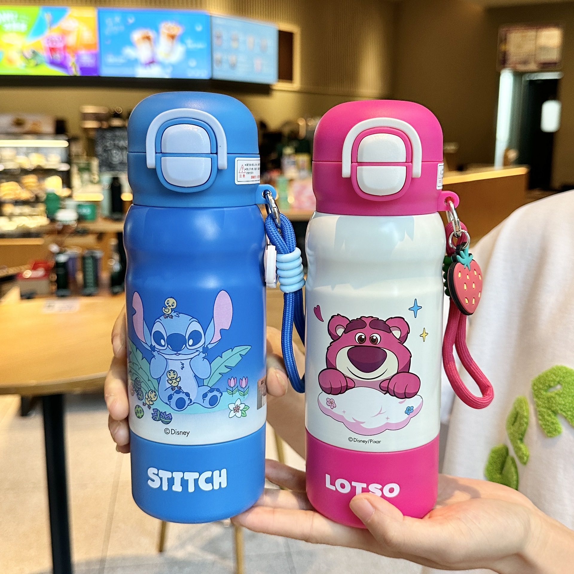 hellokitty保温杯女士颜值2025新款冰霸杯大容量可爱保冷两用杯