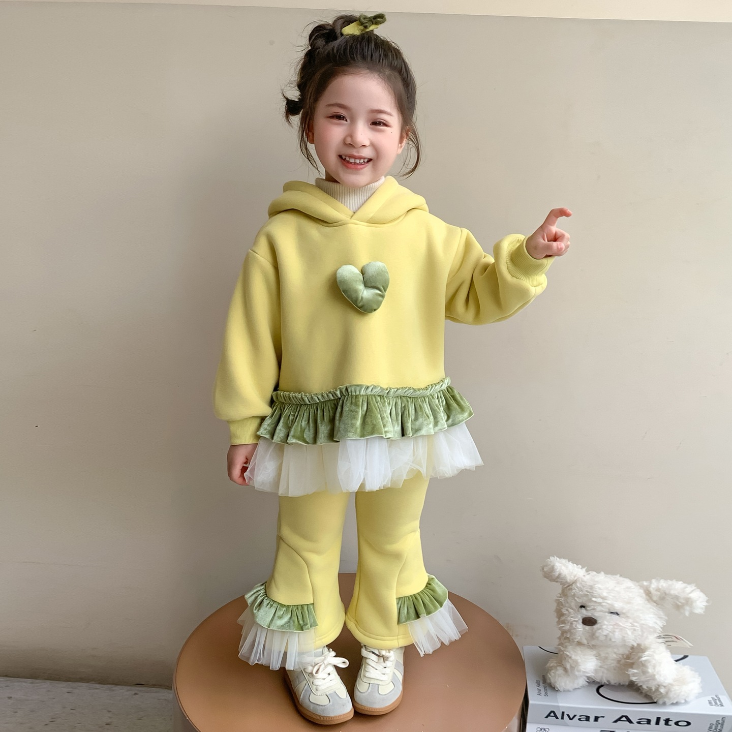 女童加绒套装秋冬2025新款韩版儿童加厚卫衣冬装洋气时髦衣服P95，童装休闲套装，祺妙童装