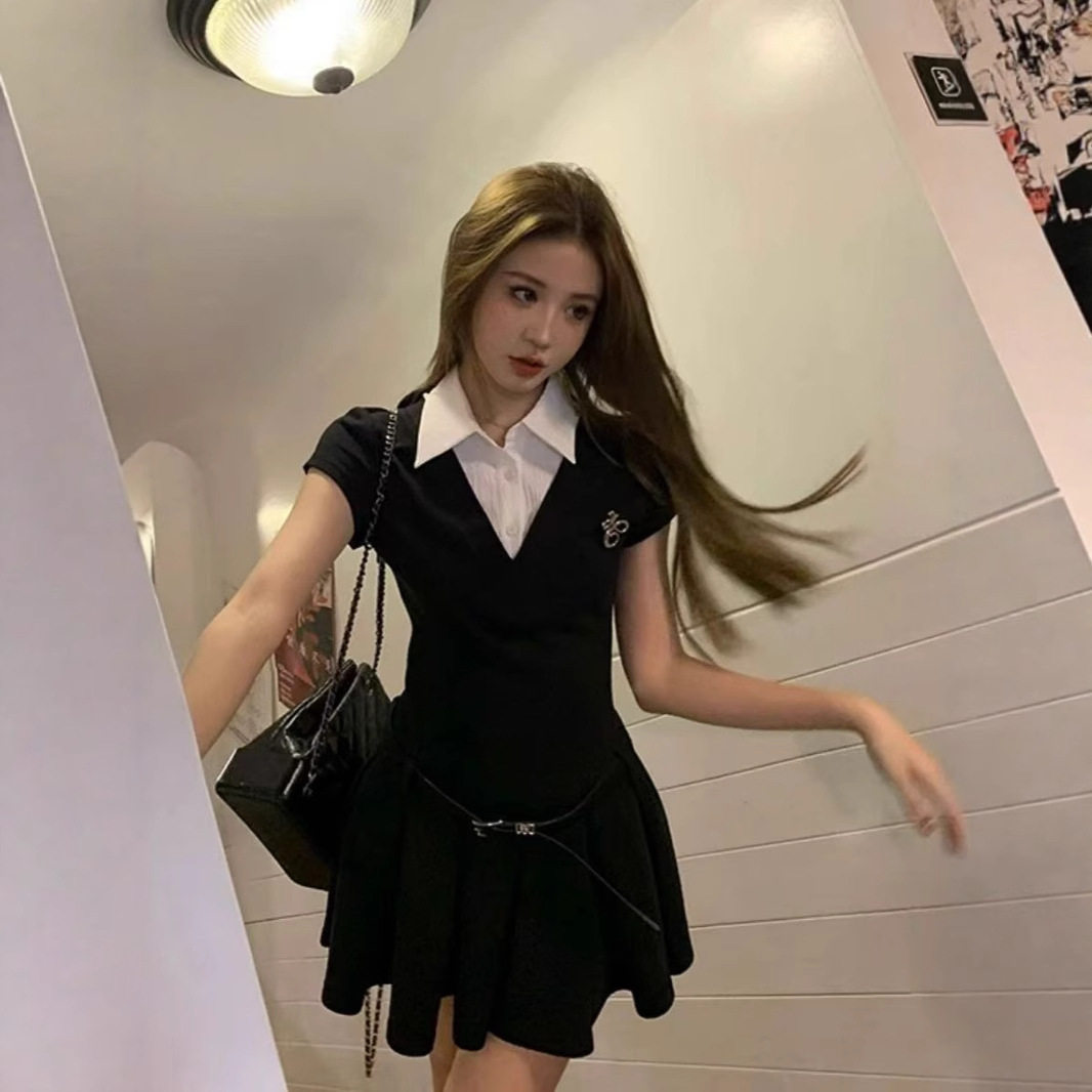 韩系辣妹学院风假两件短袖连衣裙子女夏季收腰设计感纯欲百褶短裙