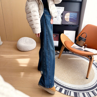 型超好看 版 弯刀裤 女 梨型身材救星 加绒阔腿牛仔裤 冬季