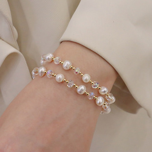 2023新款韩版轻奢淡水天然珍珠水晶手链ins小众设计弹力绳手饰品